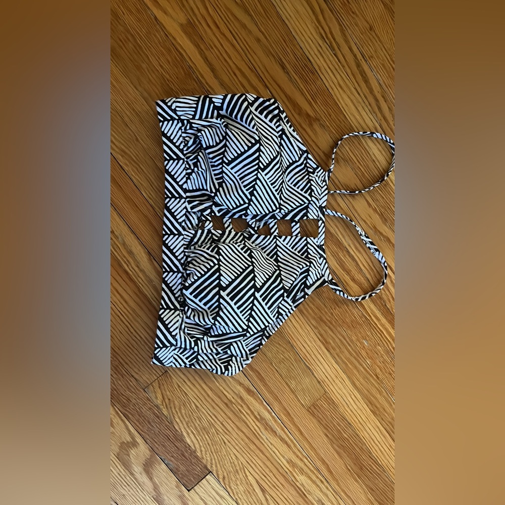 Bathing suit top